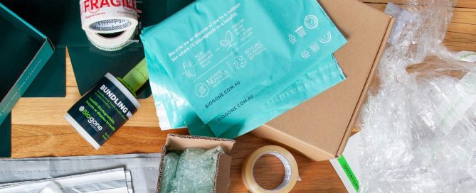 The difference between biodegradable and compostable packaging materials
